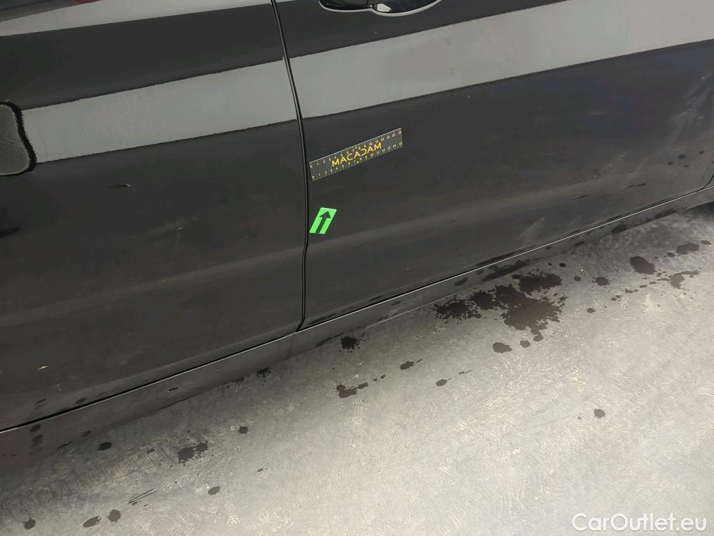  Bmw  Serie 2 1.5 216d Advantage #26