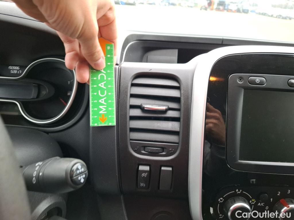  Renault  Trafic RENAULT   2019  4P  Fourgon tole FG GCF L1H1 1000 dCi 120 #27