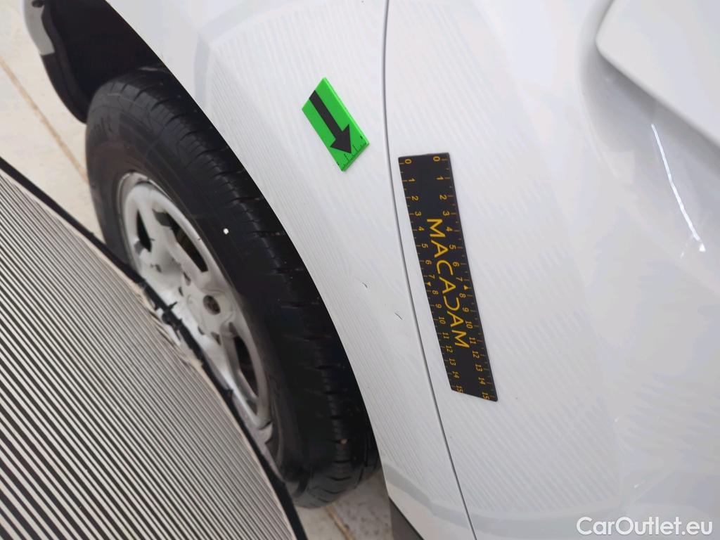  Dacia  Duster 1.5 Blue dCi 115CP Comfort 4WD #22