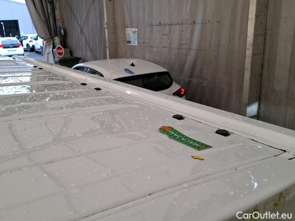  Renault  Trafic RENAULT   2019  4P  Fourgon tole FG GCF L1H1 1000 dCi 120 #2