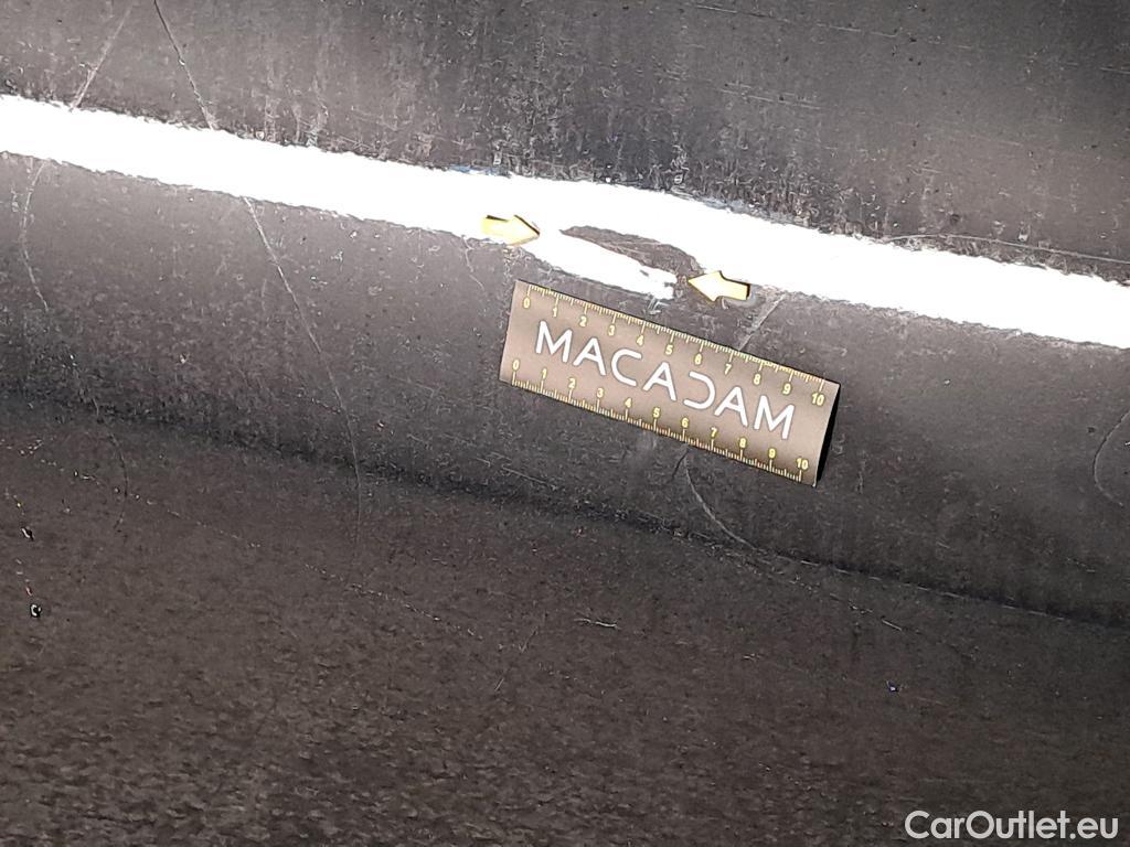  Volkswagen  Transporter VOLKSWAGEN  / 2019 / 4P / Fourgon vitré 2.0 TDi 150 4MO L1H1 Business #5