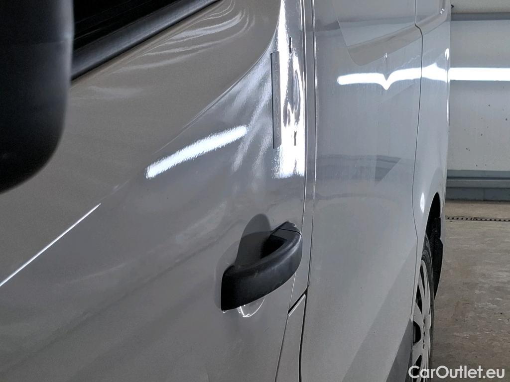  Renault  Trafic  Furgon Grand Confort L1H1 1000 1.6 dCi 120CV BVM6 E6 #41