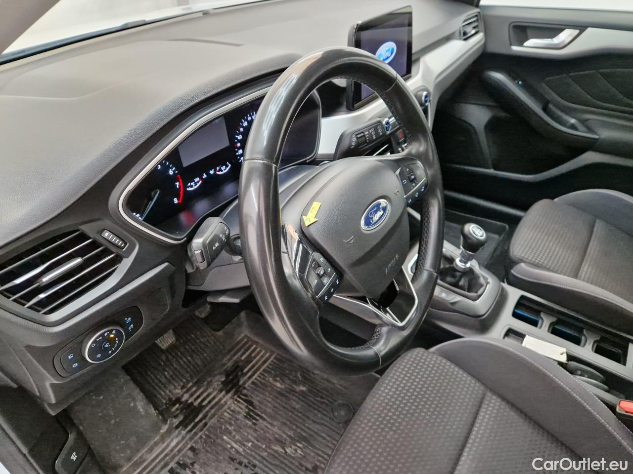  Ford  Focus 1.0 EcoBoost 100CP Trend Connected #39