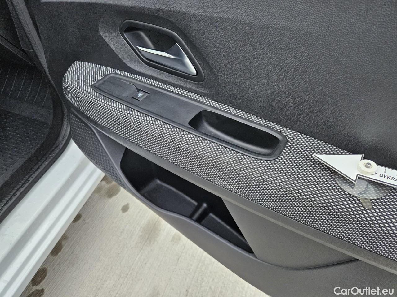  Dacia  Logan 1.0 TCe 90CP Comfort MT6 #32