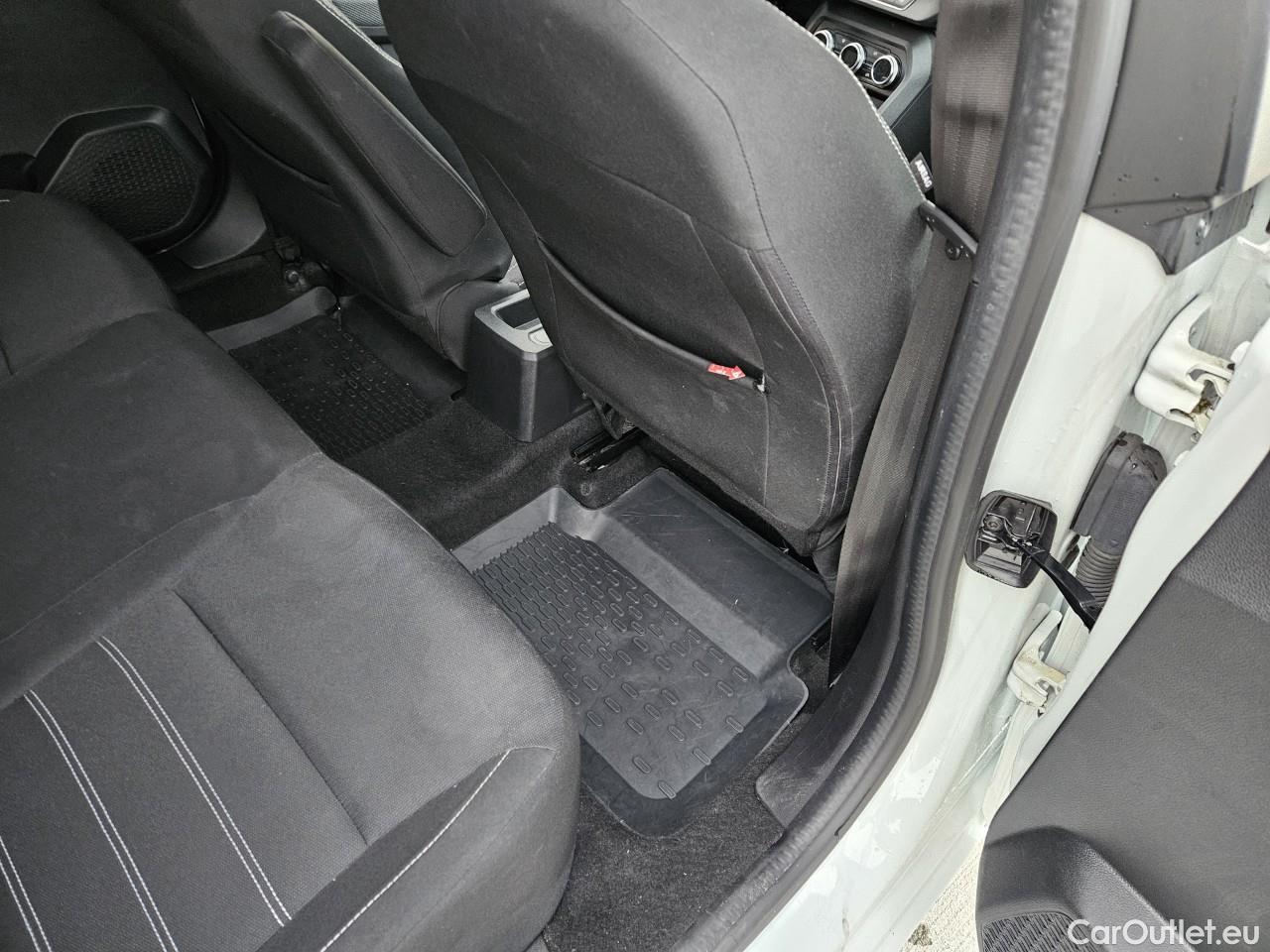  Dacia  Logan 1.0 TCe 90CP Comfort MT6 #36