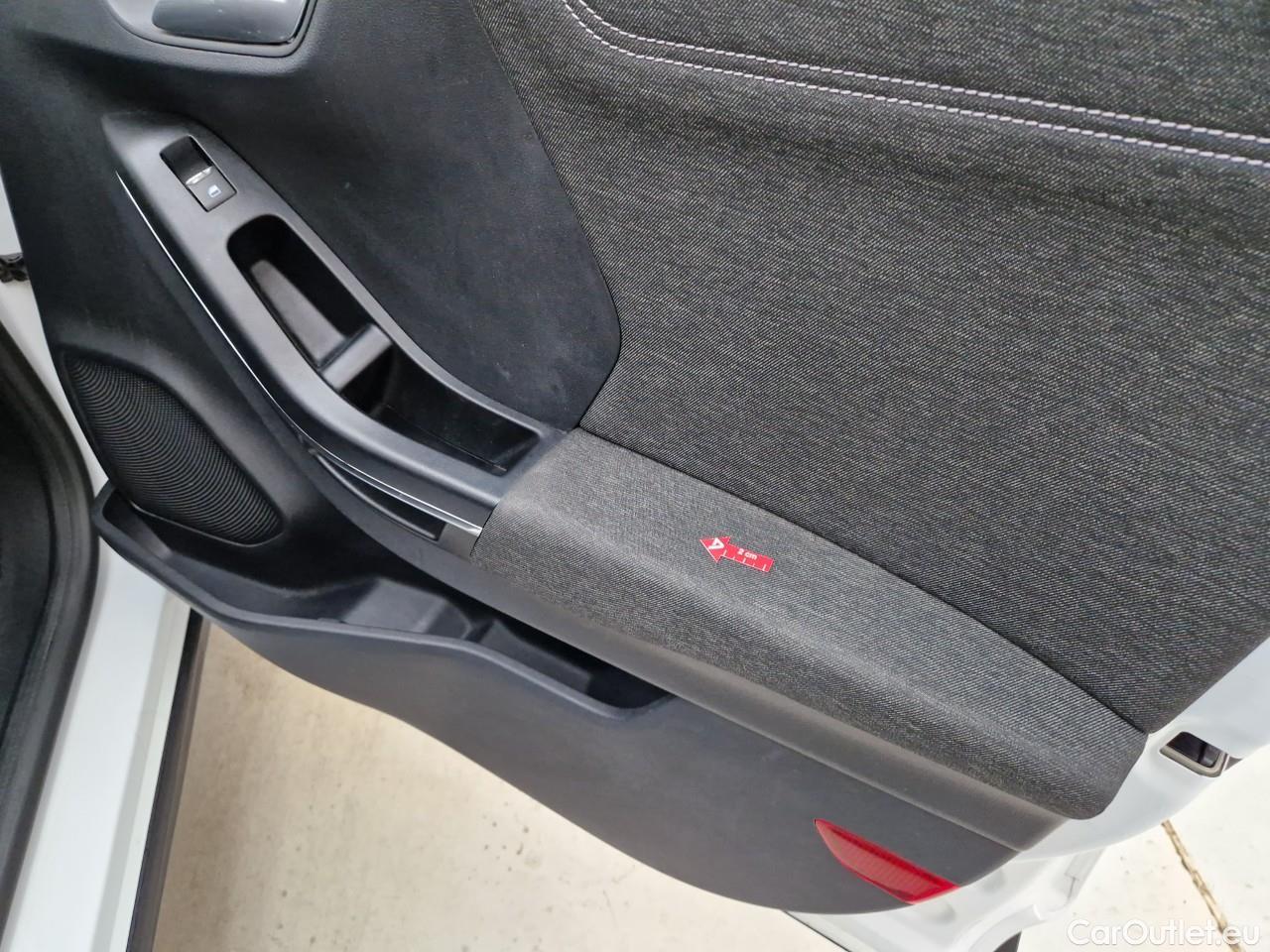  Ford  Puma 1.0 EcoBoost mHEV 125CP Titanium #40