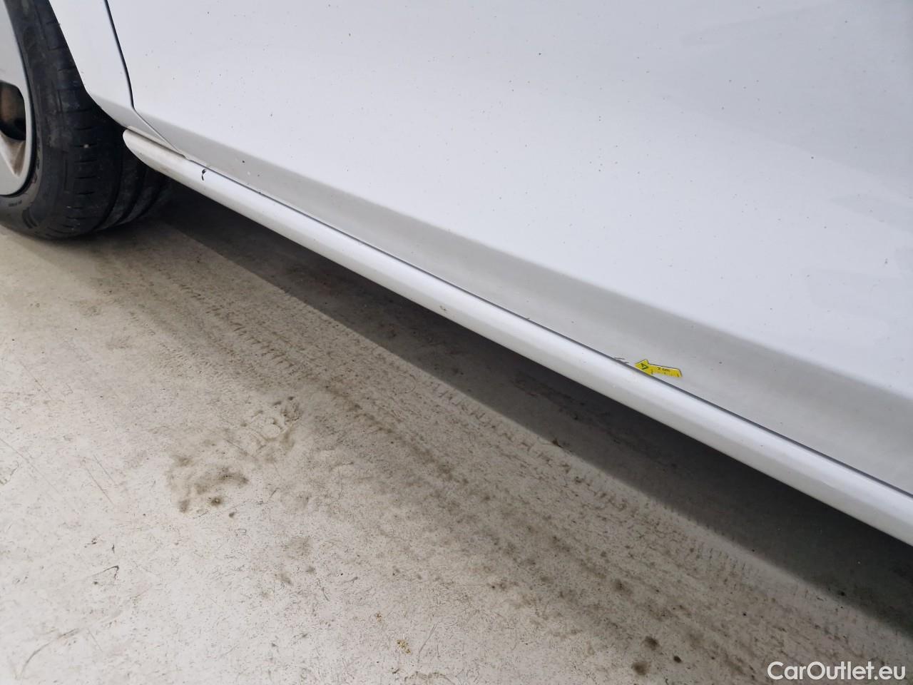  Ford  Fiesta 1.5 TDCi 85CP Trend Connected #2