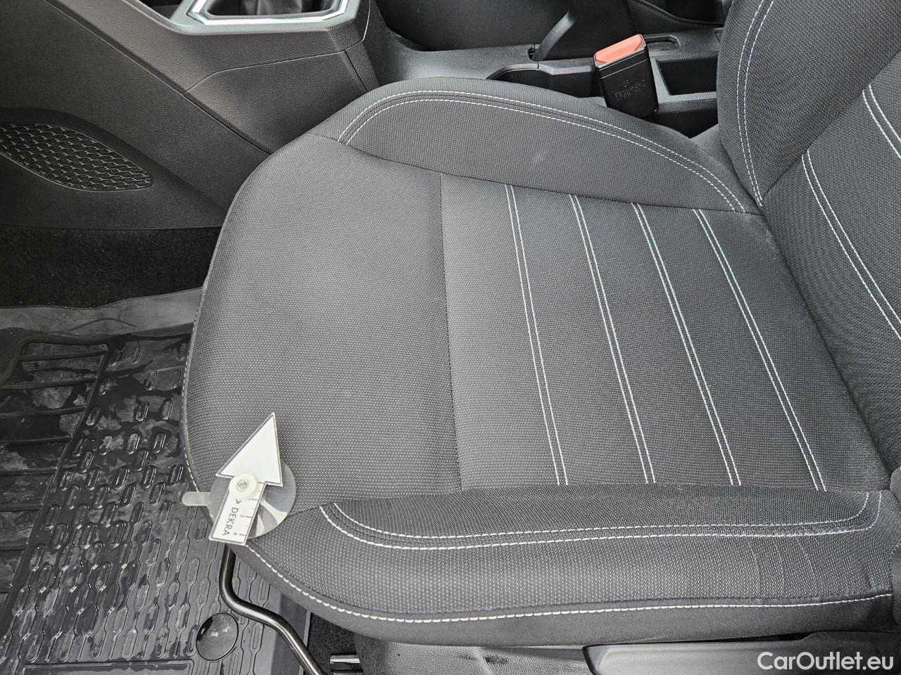  Dacia  Logan 1.0 TCe 90CP Comfort MT6 #29