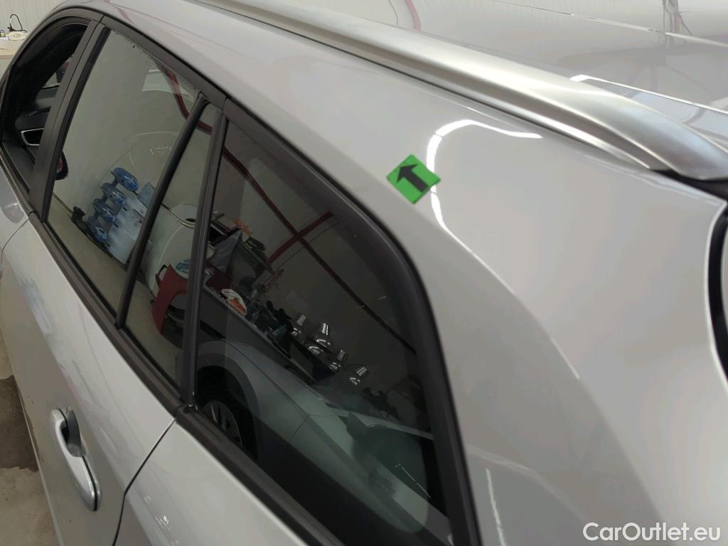  Toyota  Corolla 1.8 Hybrid Dynamic HSD TS E-CVT #15