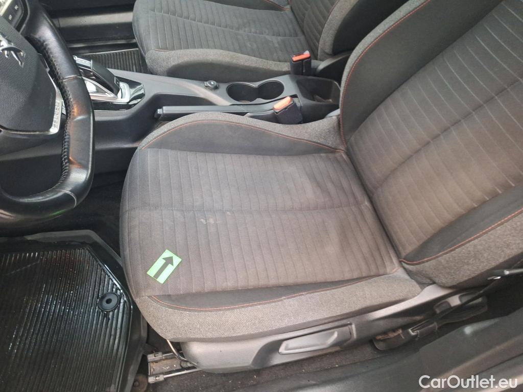  Peugeot  2008 1.2 PureTech 130CP Active Auto STT #35