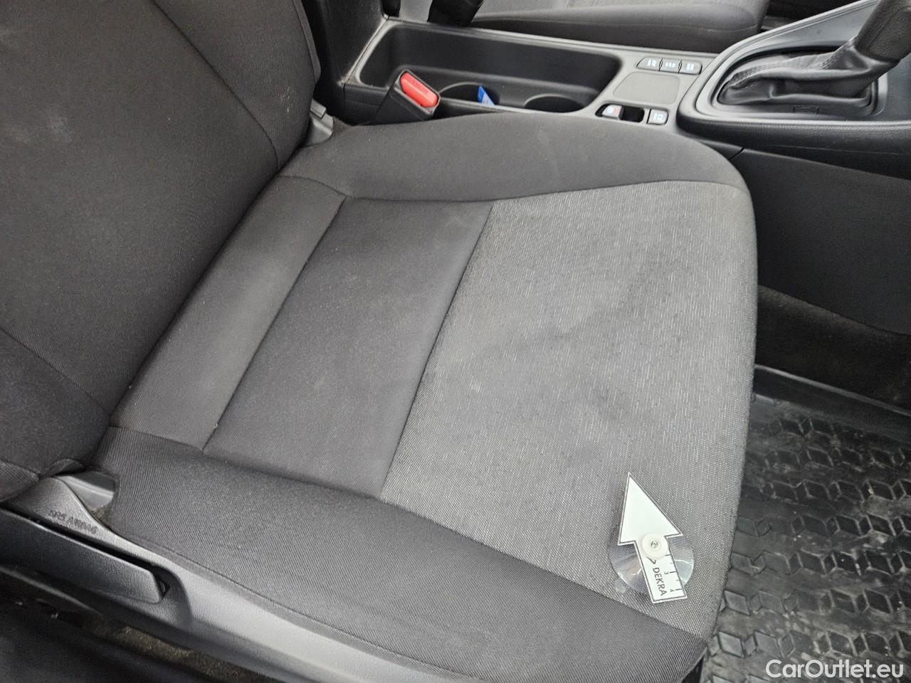  Toyota  Yaris 1.5 Hybrid Eco HYB Auto #33