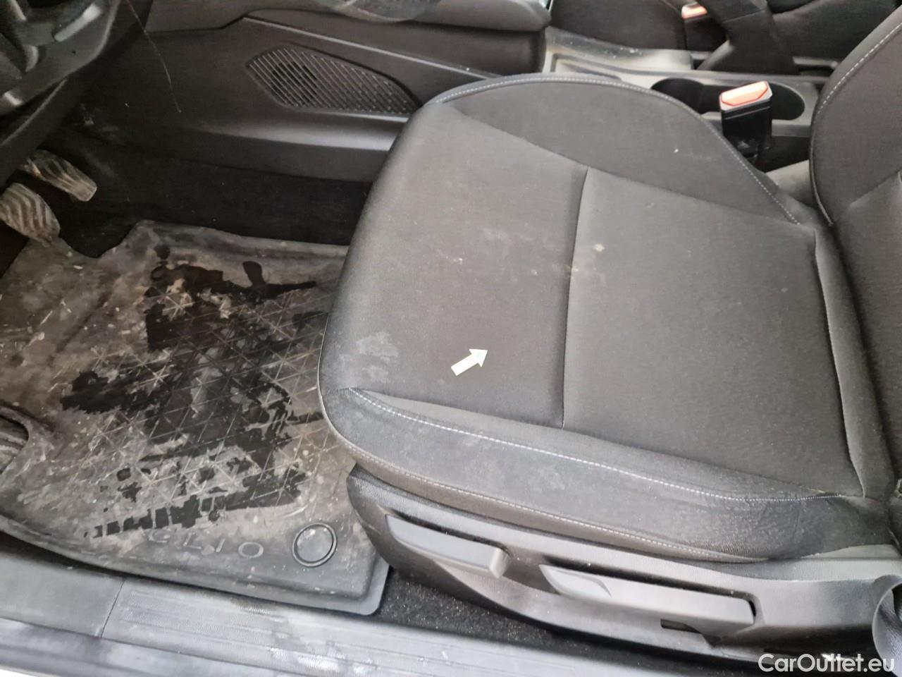  Renault  Clio 1.0 TCe 90CP Life #28