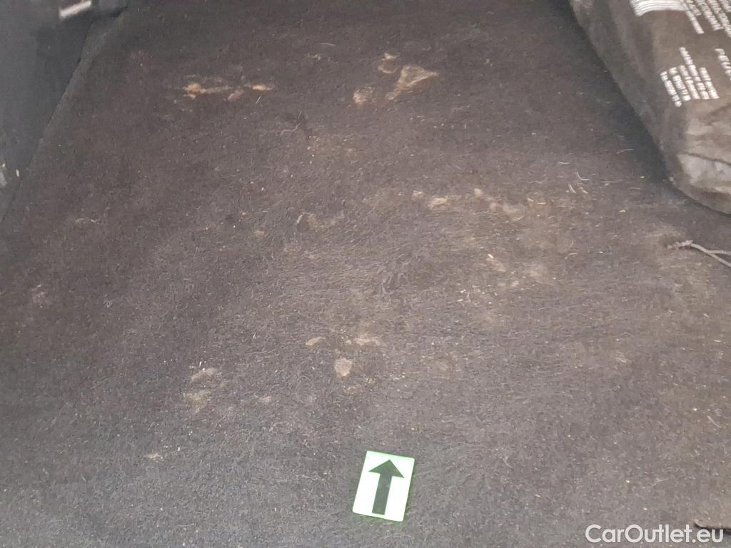  Peugeot  2008 1.2 PureTech 130CP Active Auto STT #30