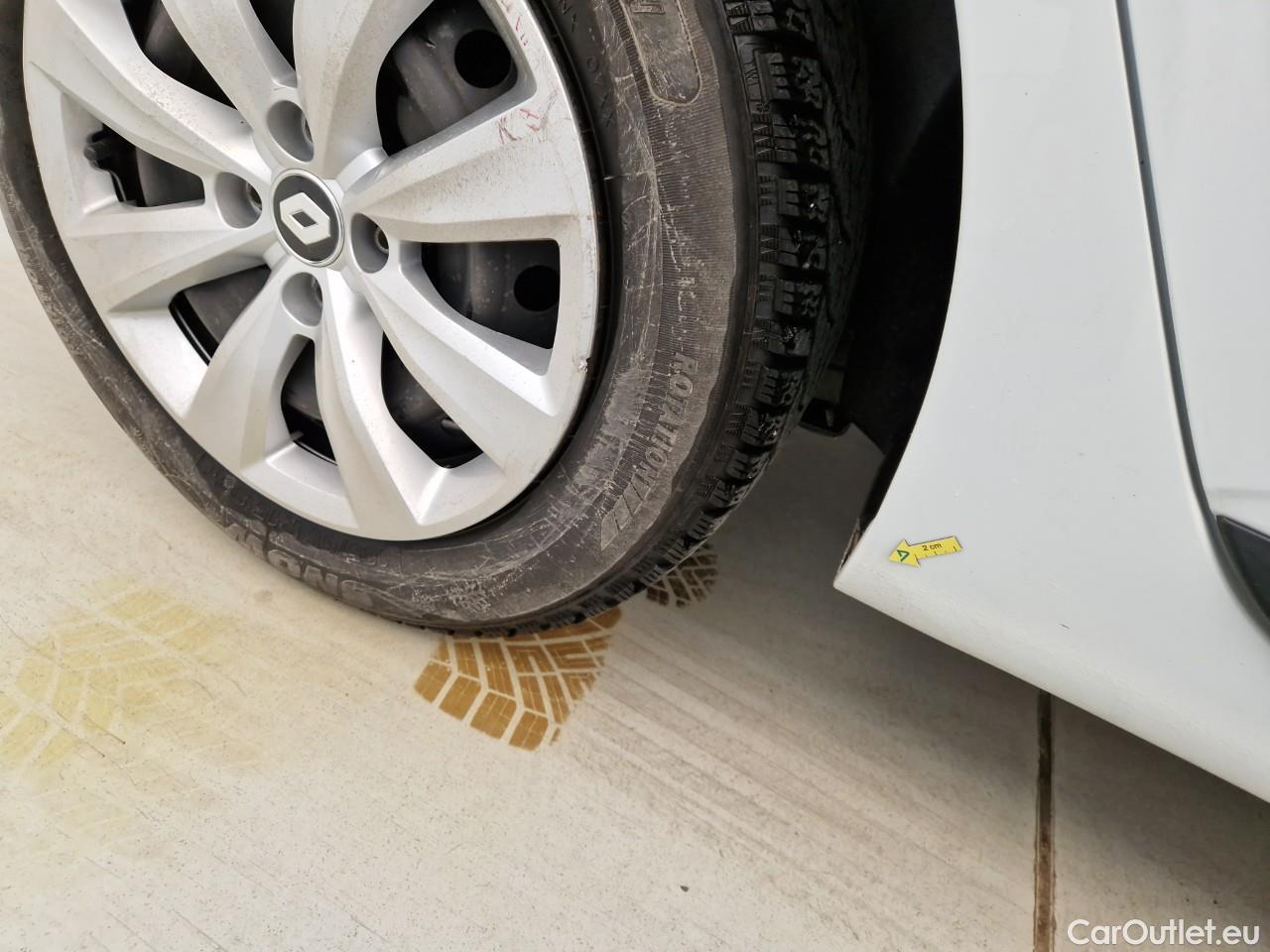  Renault  Clio 1.0 TCe 90CP Life #16