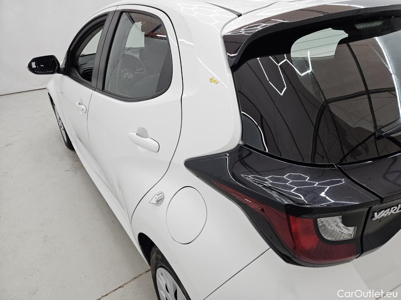  Toyota  Yaris 1.5 Hybrid Eco HYB Auto #21