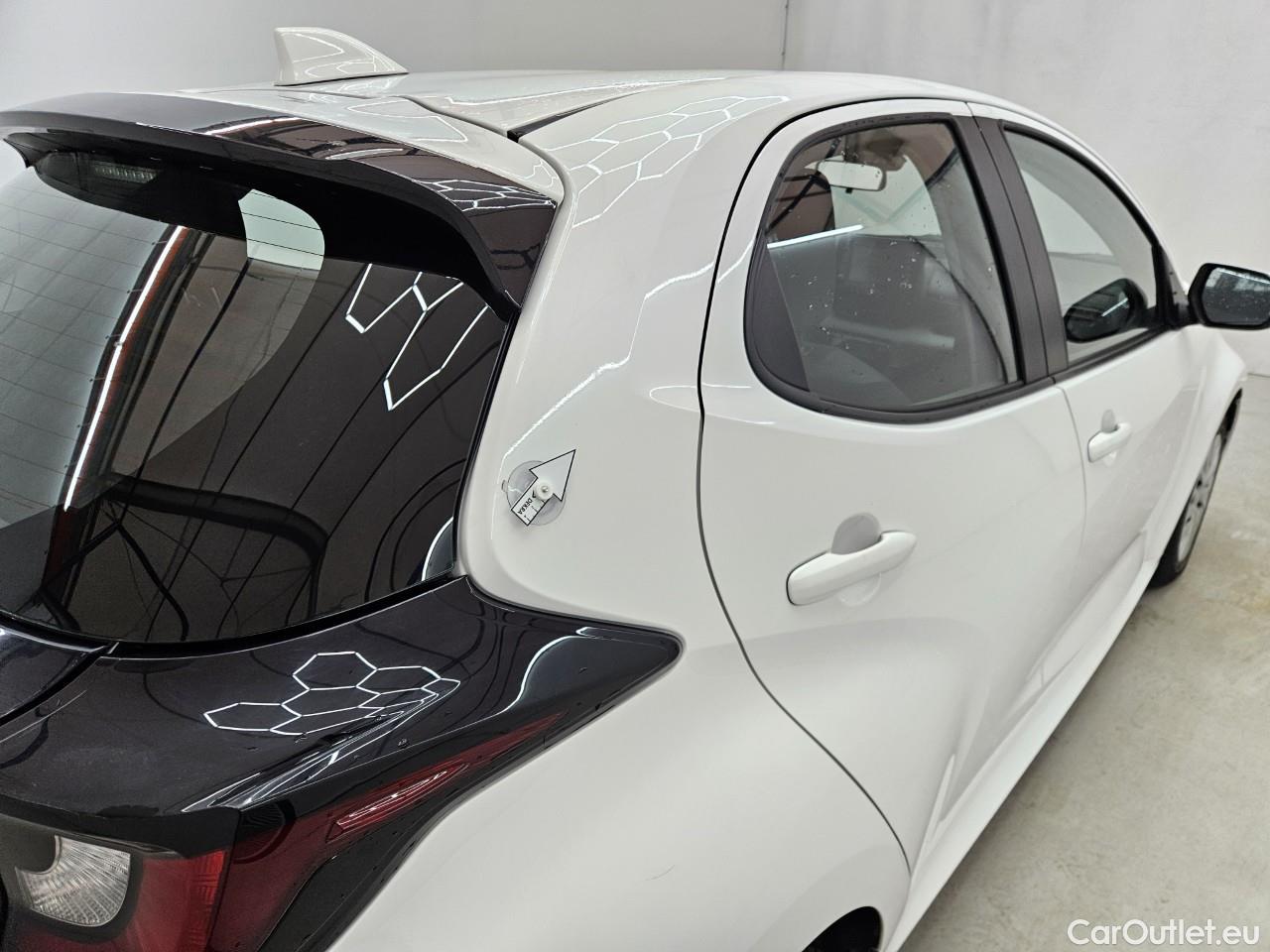  Toyota  Yaris 1.5 Hybrid Eco HYB Auto #15