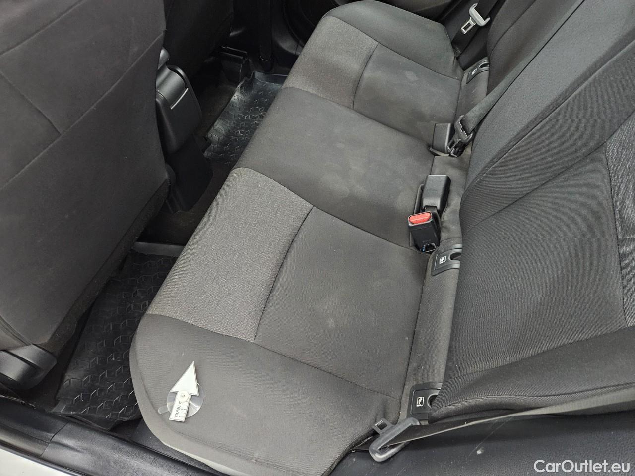  Toyota  Yaris 1.5 Hybrid Eco HYB Auto #35