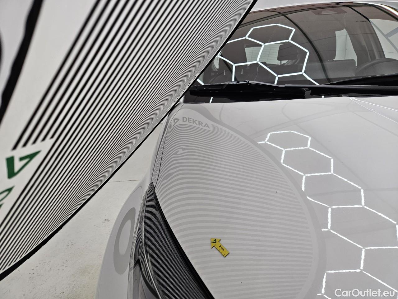  Toyota  Yaris 1.5 Hybrid Eco HYB Auto #10