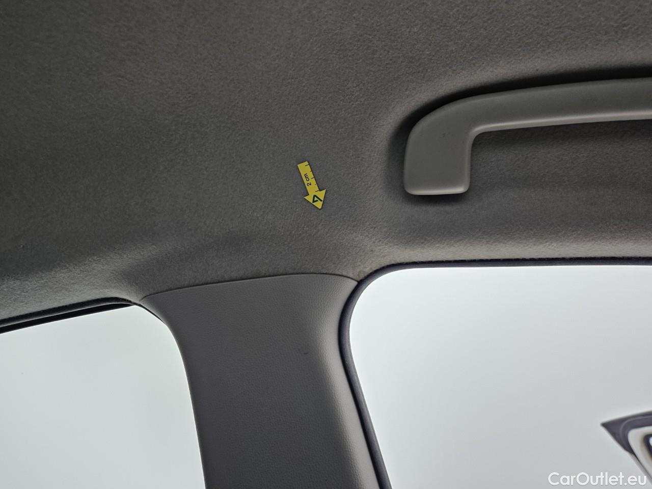  Toyota  Yaris 1.5 Hybrid Eco HYB Auto #44