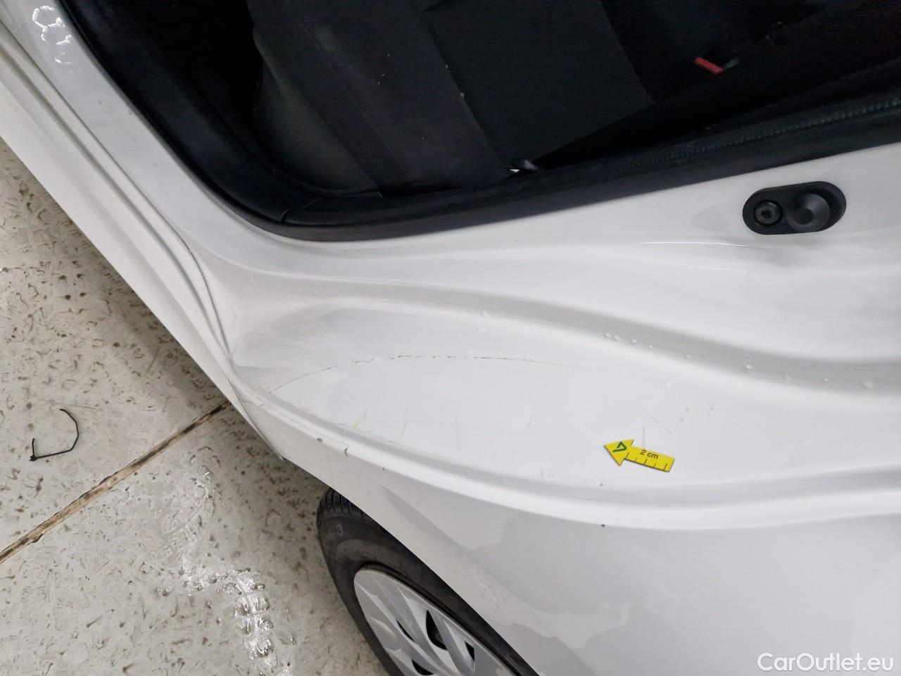  Toyota  Yaris 1.5 Hybrid Eco HYB Auto #37