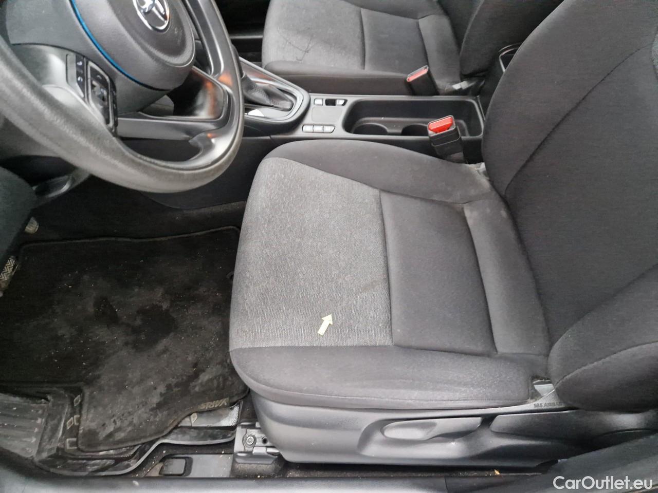  Toyota  Yaris 1.5 Hybrid Eco HYB Auto #30