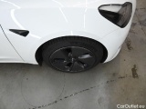  Tesla  Model 3 TESLA  Standard Reichweite Plus Hinterradantrieb 4d 239kW #30