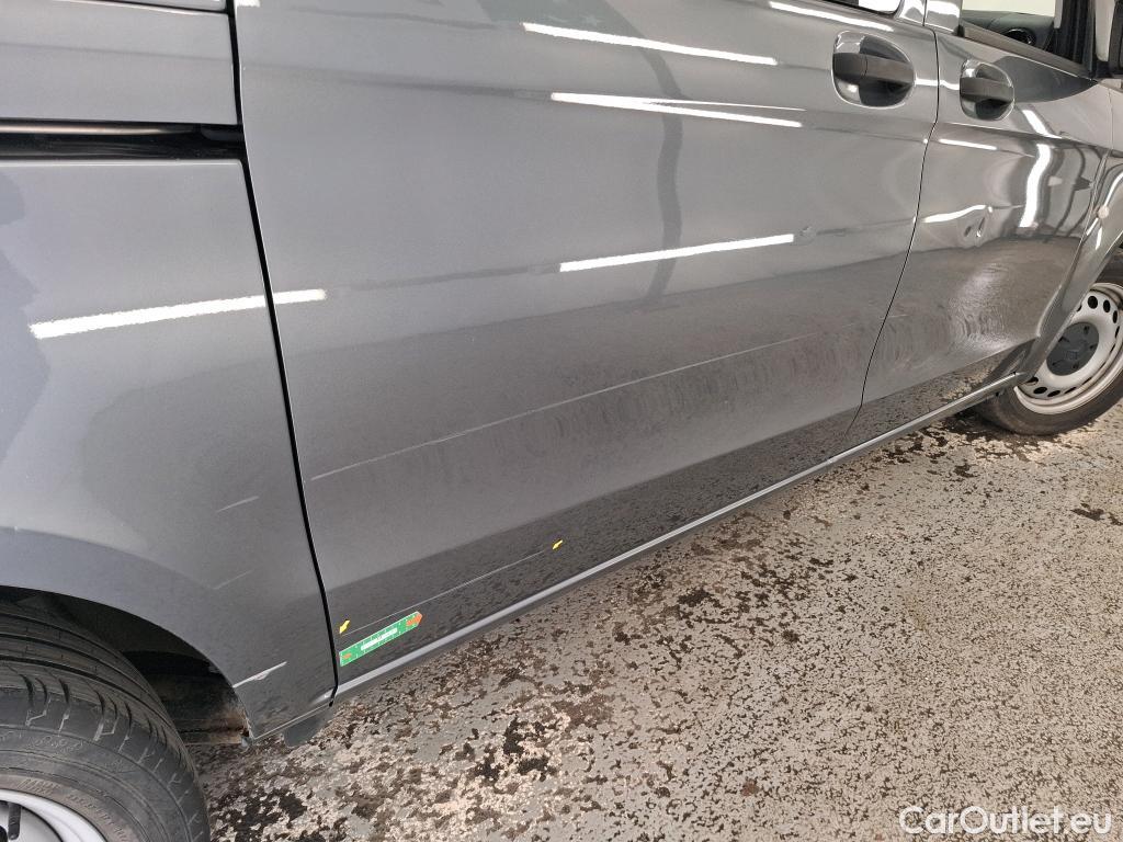  Mercedes  Vito MERCEDES-BENZ  Mixto Compact / 2020 / 4P / Fourgon tôlé 114 CDI Mixto CP PRO #13