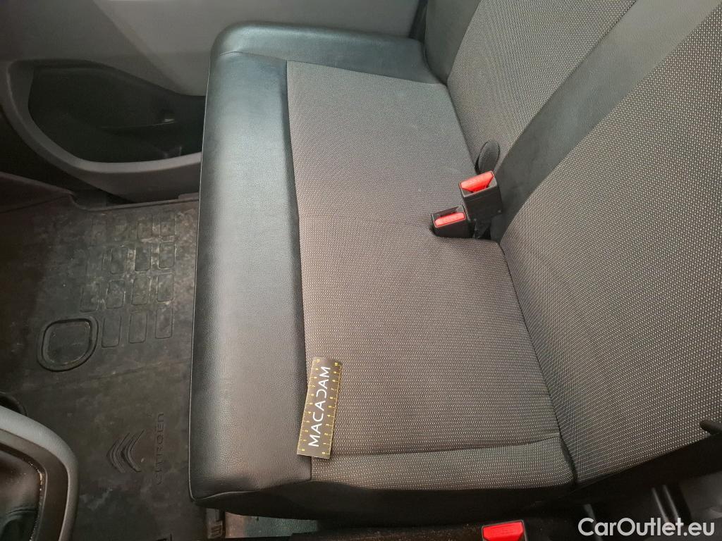  Citroen  Jumpy CITROEN  / 2016 / 4P / Fourgon tôlé M BlueHDi 120 S&S BVM6 (300 Nm) Club #23