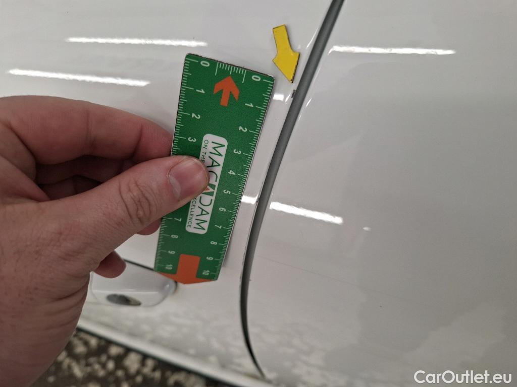  Citroen  C3  Société Feel 1.5 BlueHDI 100CV BVM6 E6d #2