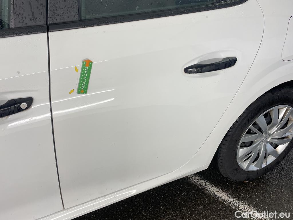  Peugeot  208  Premium 1.5 HDi 100CV BVM6 E6d #10