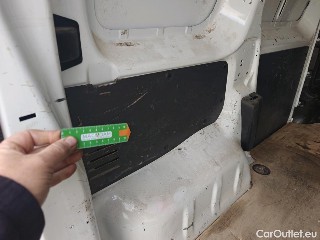  Citroen  Jumpy CITROEN  / 2016 / 4P / furgón Talla XS BlueHDi 120 S&S 6v CityVan #54