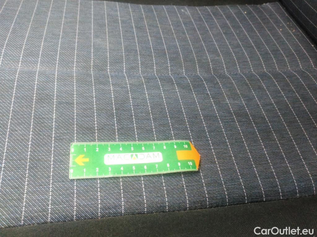  Peugeot  208  Premium 1.5 HDi 100CV BVM6 E6d #14