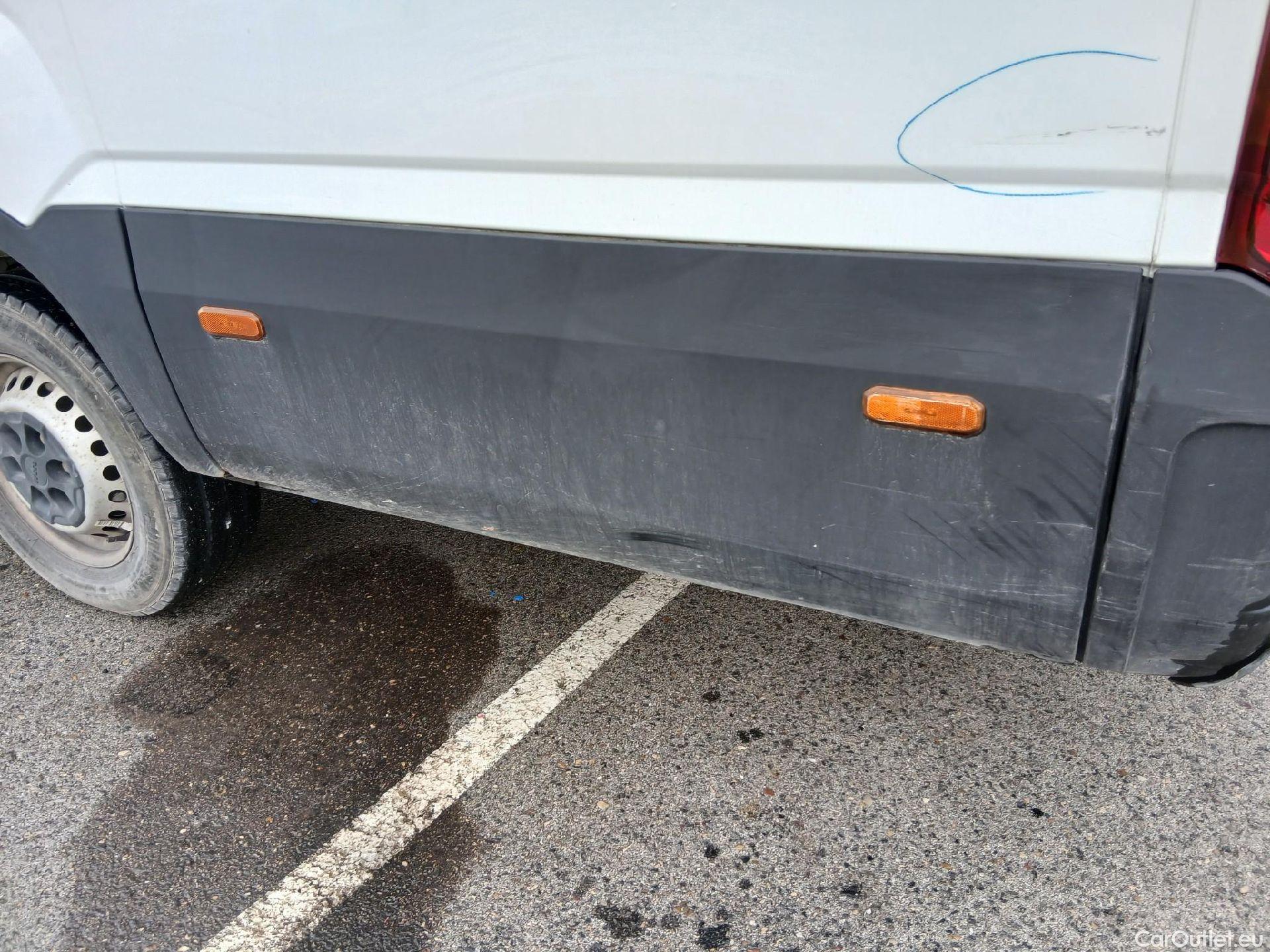  Iveco  Daily IVECO  / 2019 / 4P / combi 35S 14H V 4100/H2 16H M3 #16