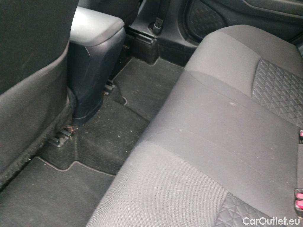  Toyota  C-HR TOYOTA  / 2019 / 5P / todoterreno 2.0 180H Advance #10