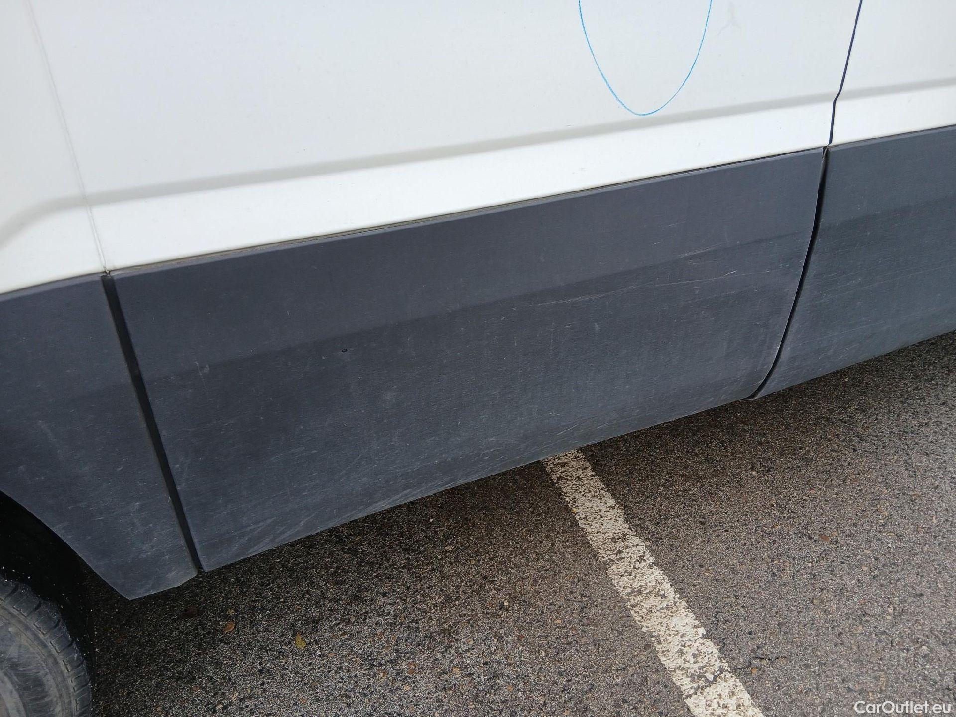  Iveco  Daily IVECO  / 2019 / 4P / combi 35S 14H V 4100/H2 16H M3 #45