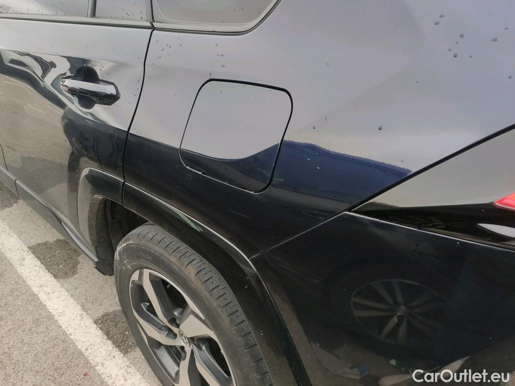  Toyota  RAV4 TOYOTA  / 2018 / 5P / todoterreno 2.5l PLUG-IN 300PH (e-CVT) Advance #7
