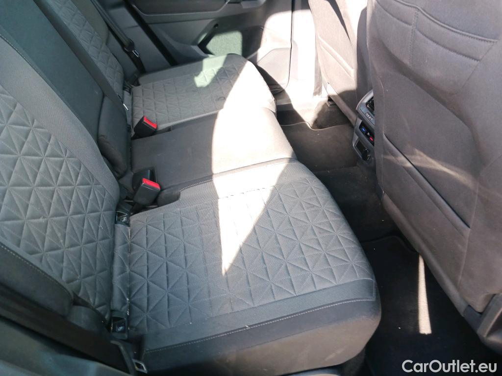  Volkswagen  Tiguan VOLKSWAGEN  / 2020 / 5P / todoterreno Life 2.0 TDI 110kW (150CV) DSG (AC2) #11