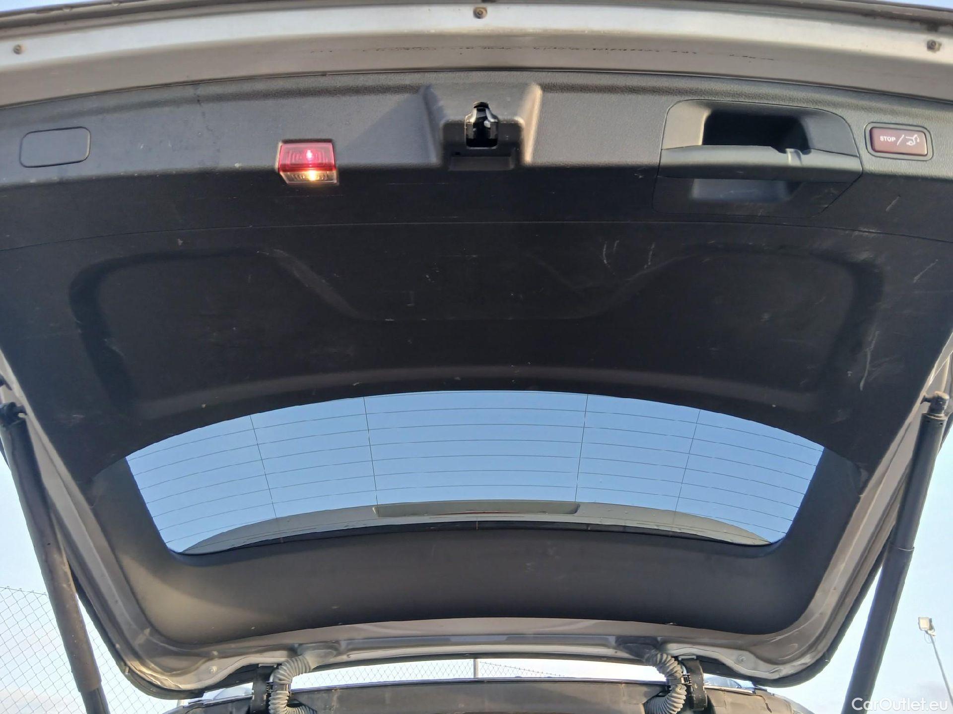  Mercedes  G-Klasee MERCEDES-BENZ GLE / 2018 / 5P / todoterreno GLE 350 de 4MATIC (Híbrido Enchufable) #22