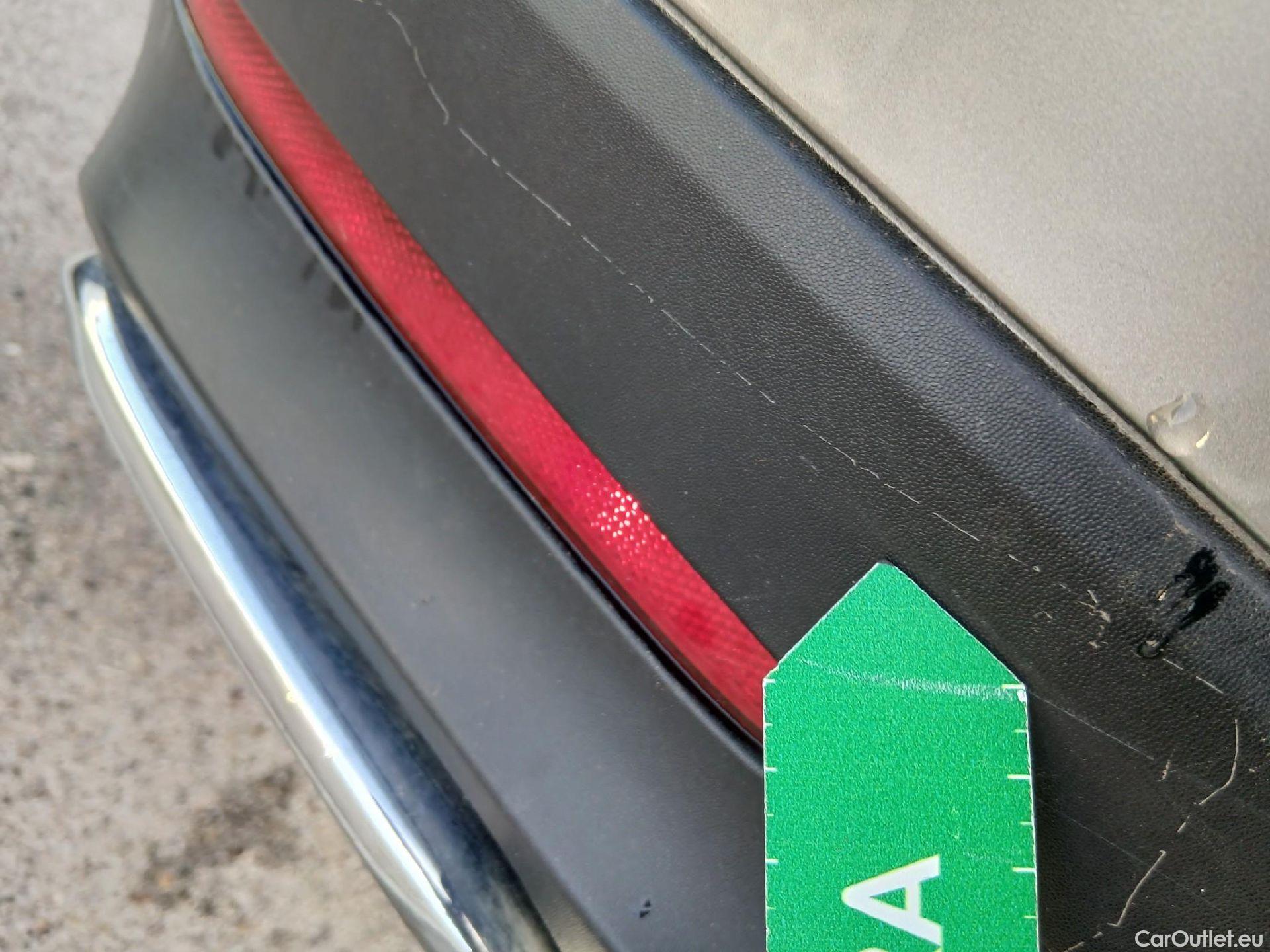  Mercedes  G-Klasee MERCEDES-BENZ GLE / 2018 / 5P / todoterreno GLE 350 de 4MATIC (Híbrido Enchufable) #46