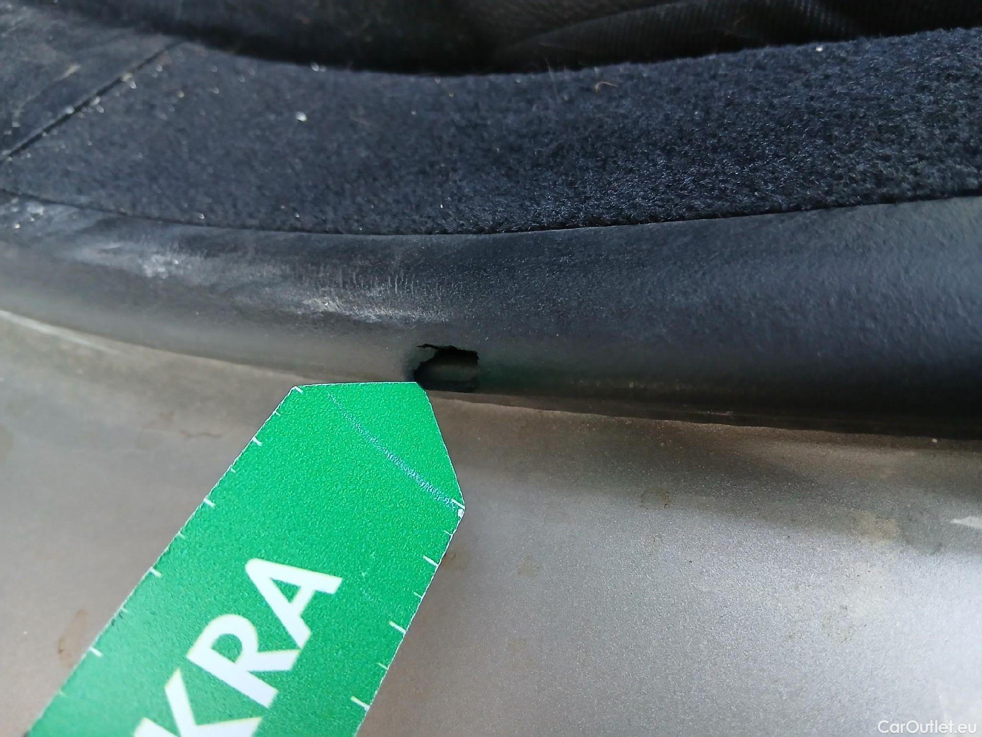  Mercedes  G-Klasee MERCEDES-BENZ GLE / 2018 / 5P / todoterreno GLE 350 de 4MATIC (Híbrido Enchufable) #41