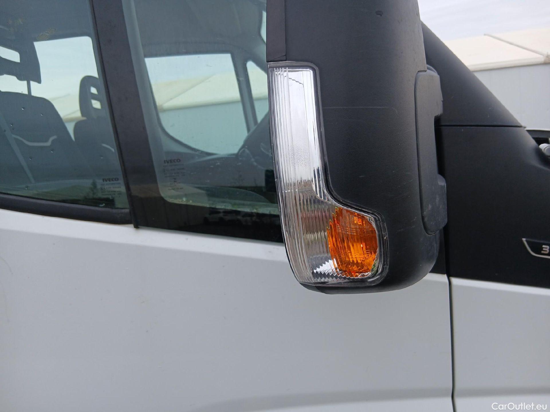  Iveco  Daily IVECO  / 2019 / 4P / combi 35S 14H V 4100/H2 16H M3 #48