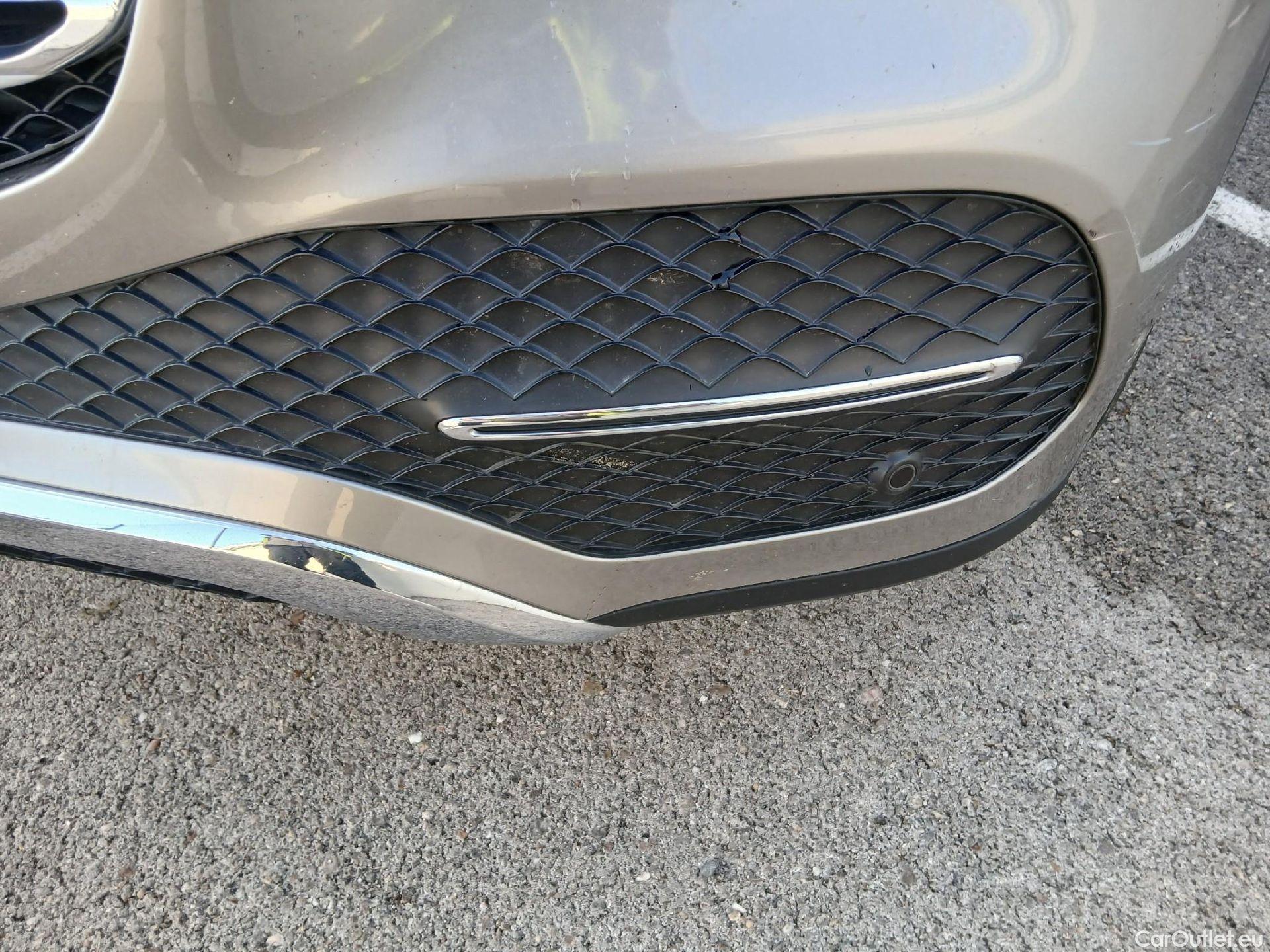  Mercedes  G-Klasee MERCEDES-BENZ GLE / 2018 / 5P / todoterreno GLE 350 de 4MATIC (Híbrido Enchufable) #9