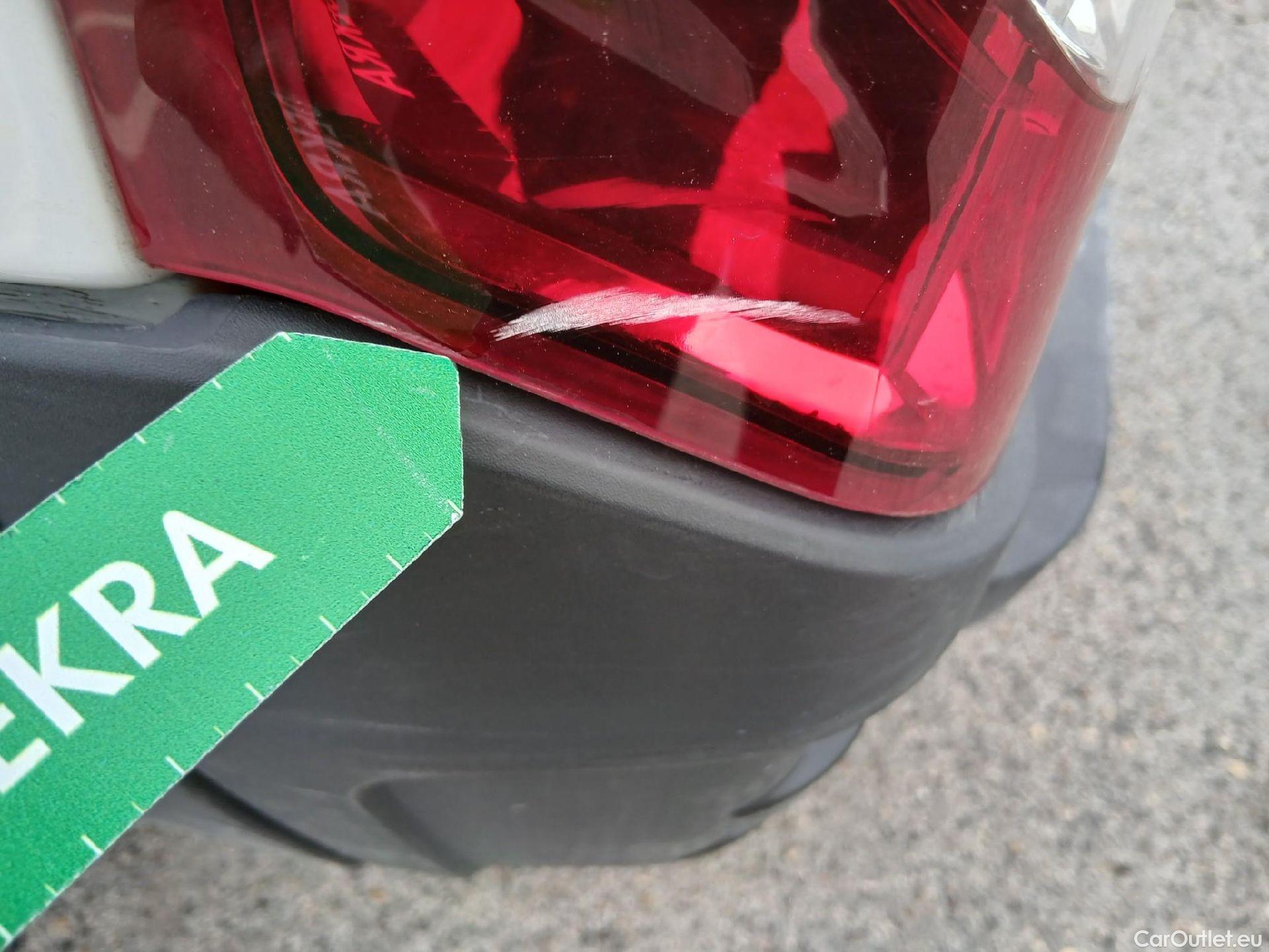  Iveco  Daily IVECO  / 2019 / 4P / combi 35S 14H V 4100/H2 16H M3 #18