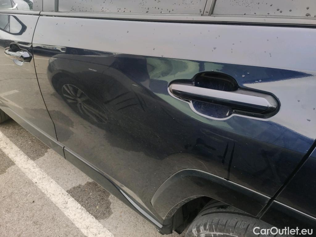  Toyota  RAV4 TOYOTA  / 2018 / 5P / todoterreno 2.5l PLUG-IN 300PH (e-CVT) Advance #5