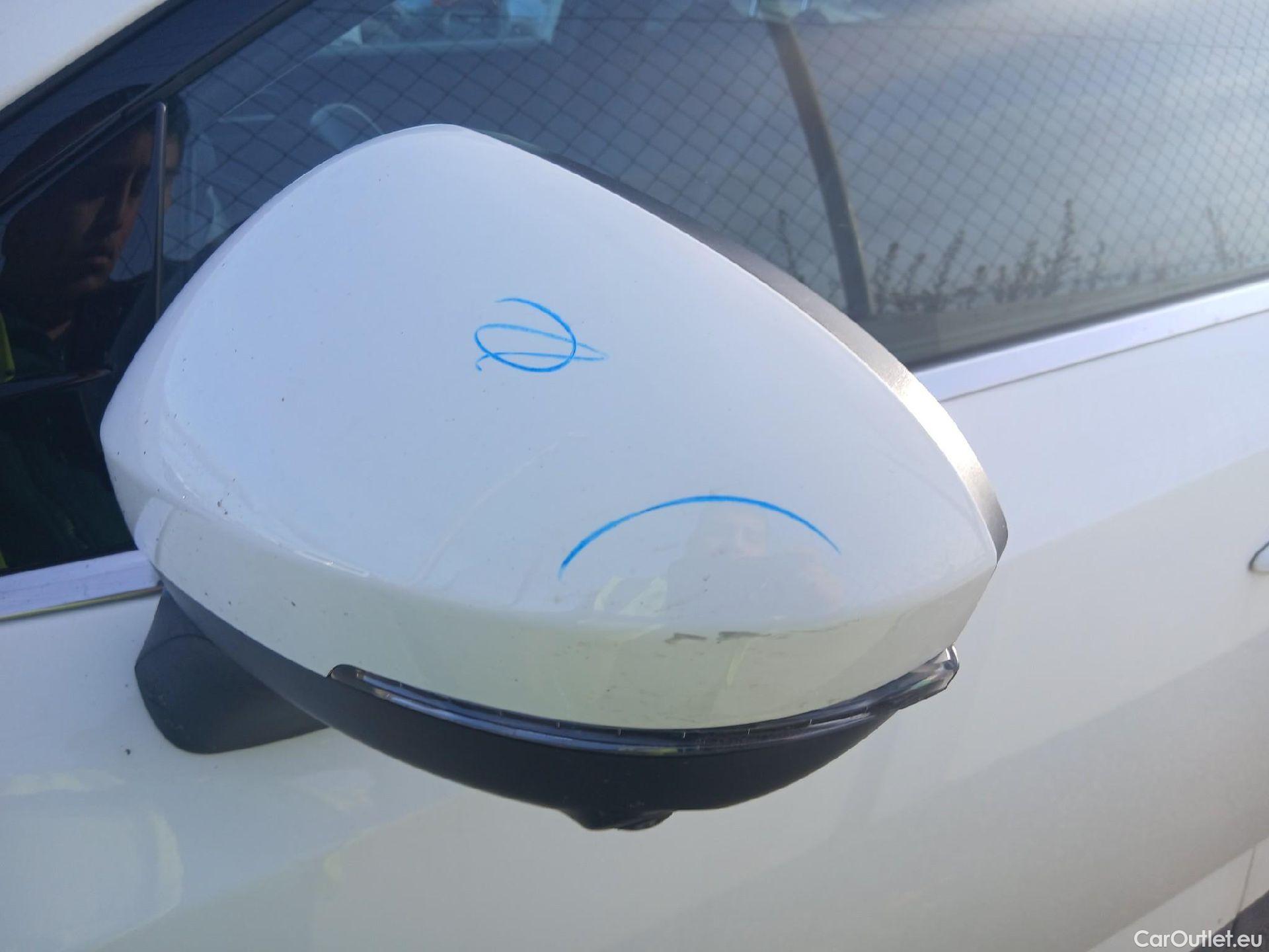  Nissan  Qashqai NISSAN  / 2021 / 5P / todoterreno DIG-T 116kW mHEV Xtronic Tekna #11