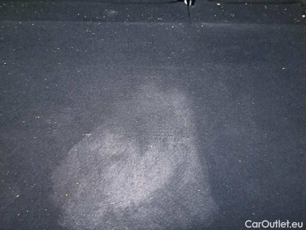  Citroen  C3 CITROEN  / 2020 / 5P / berlina con portón BlueHDi 75KW (100CV) S&S C-Series(SP) #11