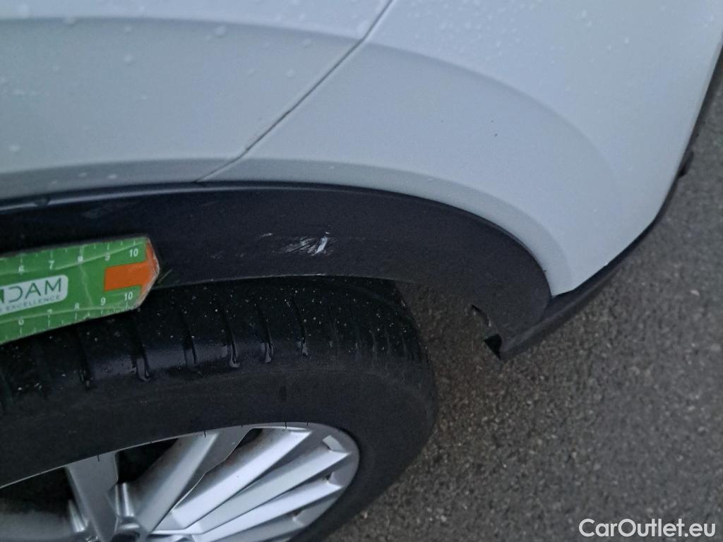  Audi  Q2 AUDI  / 2016 / 5P / todoterreno Design 30 TFSI 85kW (116CV) #8