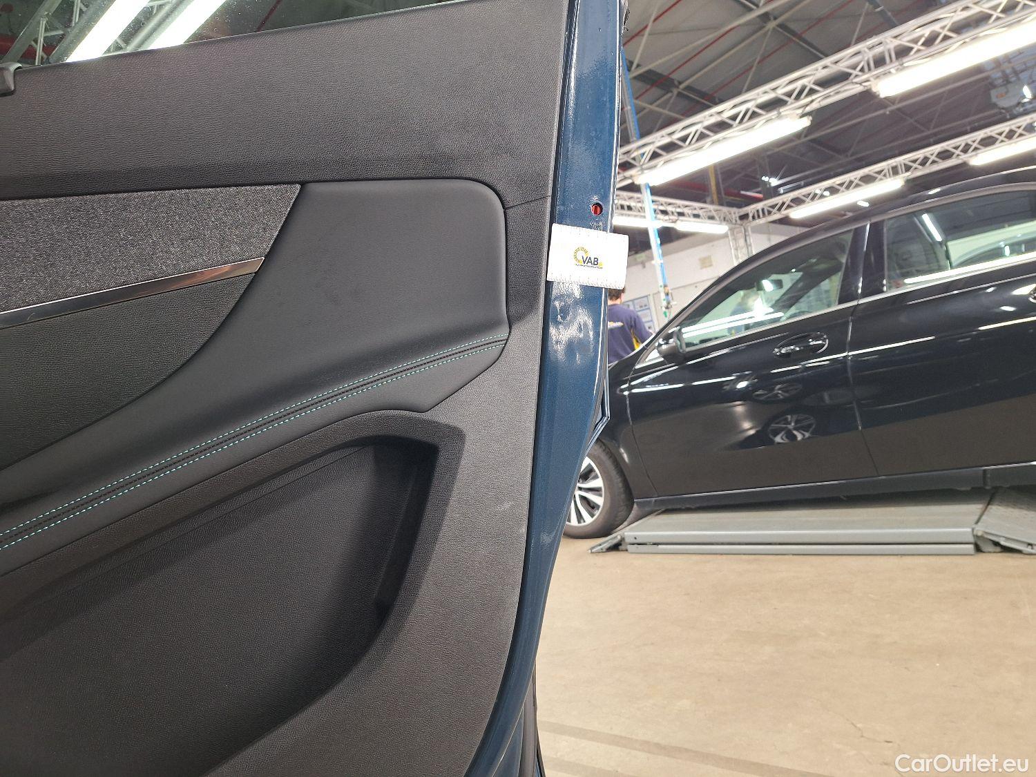  Peugeot  5008 Peugeot,  FL'20, Peugeot  1.5 BlueHDi 96kW S&S EAT8 Allure Pack #30