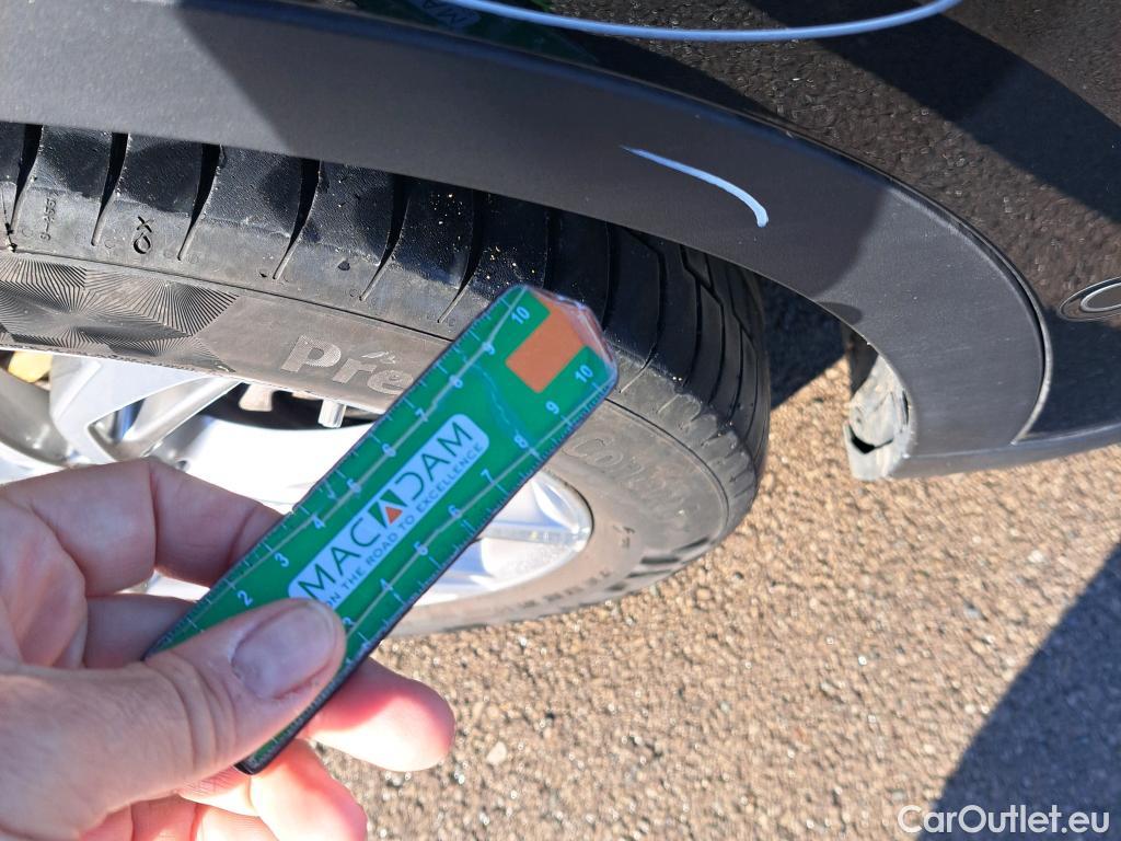  Bmw  X2 BMW  sDrive18i #26