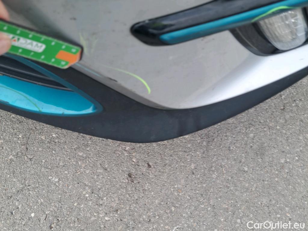  KIA  Niro KIA e- / 2016 / 5P / crossover e- 150kW Emotion (Long Range) #25